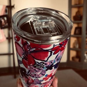 GIFT New Lilly Pulitzer travel tumbler drink cup party like a lobstar print